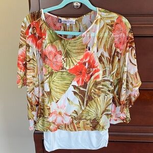 Jennifer Lopez Tropical Floral Scoop Neck Blouse in Green & Coral